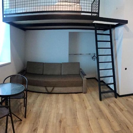 Kulisha 4 Apartments Near The Opera Lviv Exterior foto