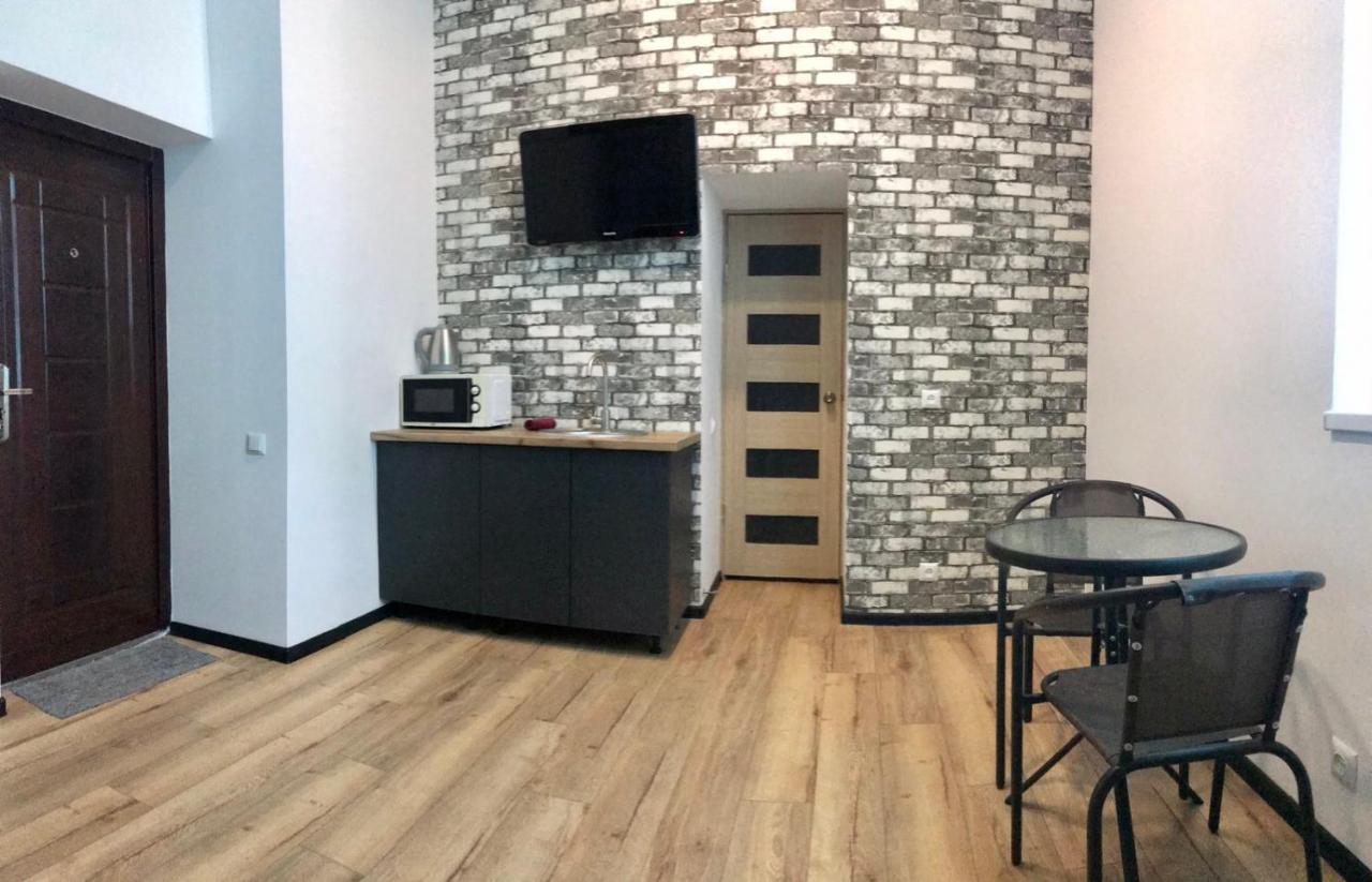 Kulisha 4 Apartments Near The Opera Lviv Exterior foto